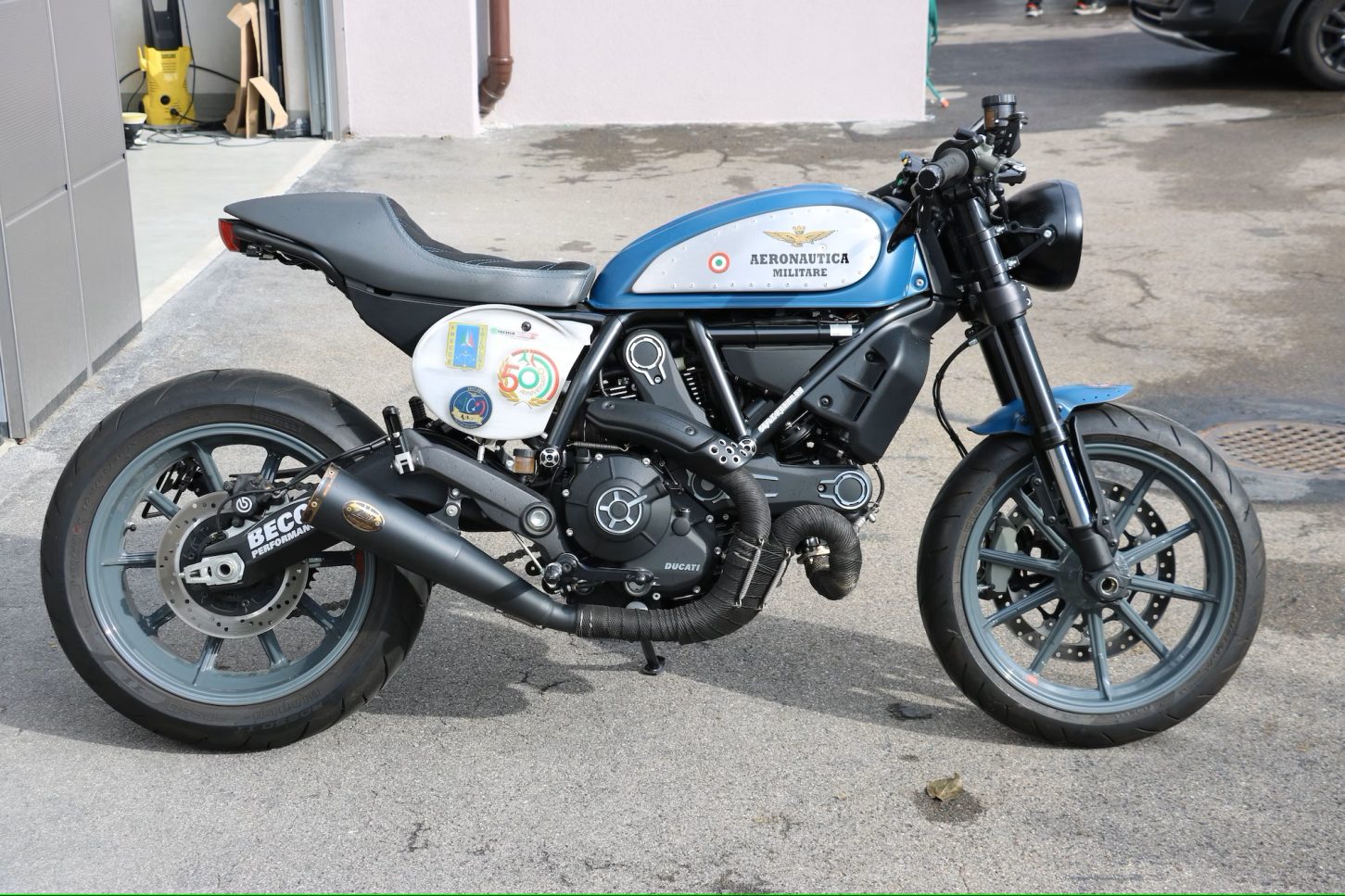 Bike Of The Day Ducati Scrambler Caf Racer Return Of The Cafe