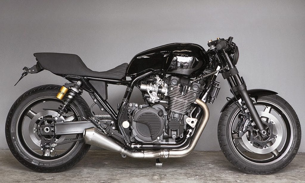 Yamaha XJR1300 Skullmonkee - Return of the Cafe Racers