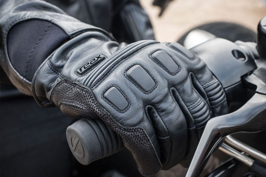 The 10 Best Cafe Racer Gloves For 2024 - Return of the Cafe Racers