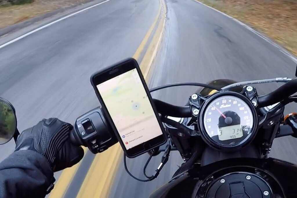 The Best Motorcycle Smartphone Mounts (2021 Edition)