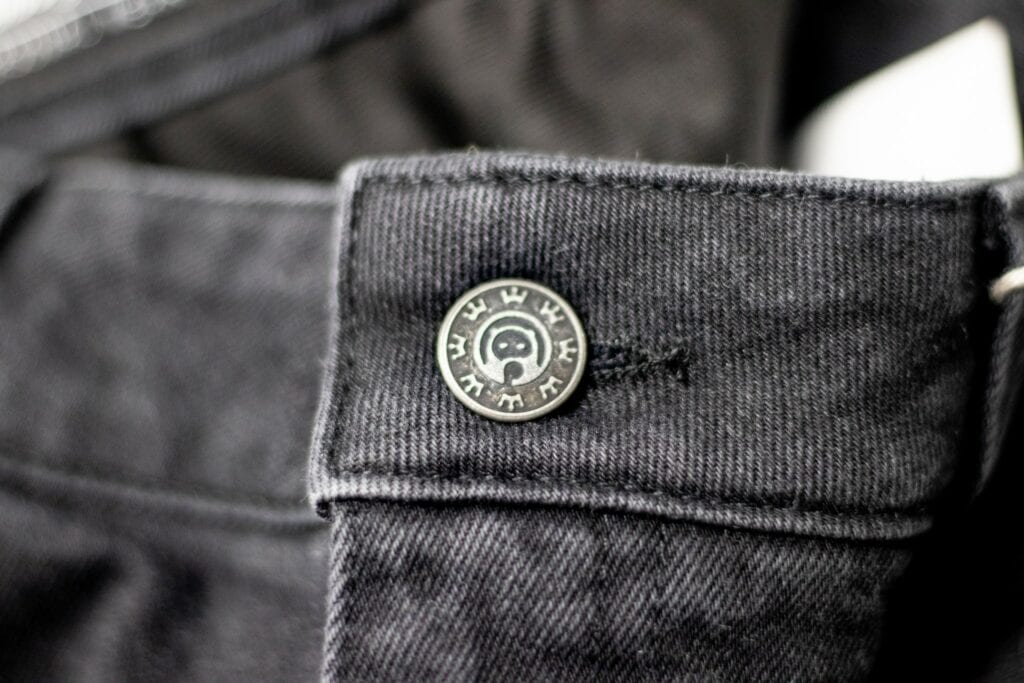 Pando Moto jeans front button