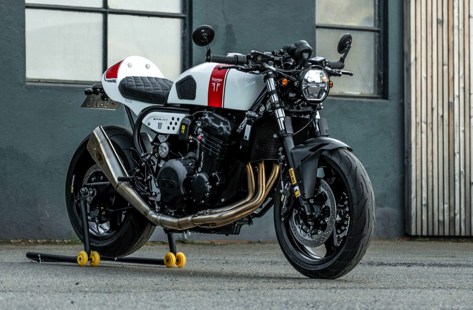 A Triumph Sprint 900 cafe racer Return of the Cafe Racers