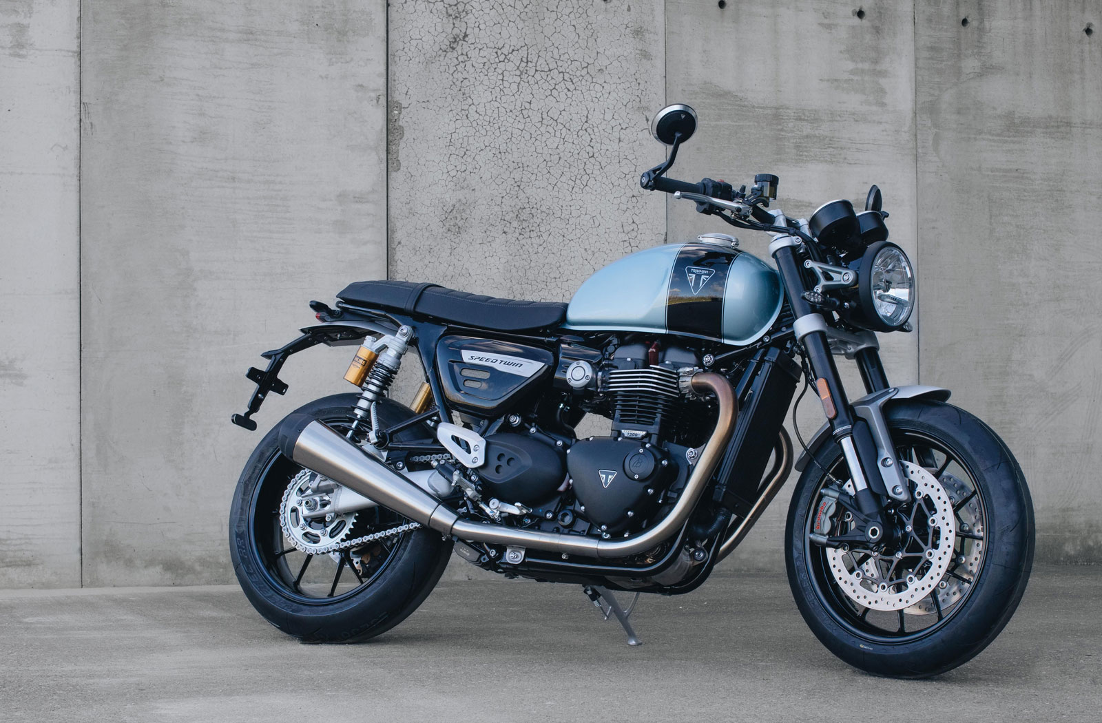 New classic deals motorcycles