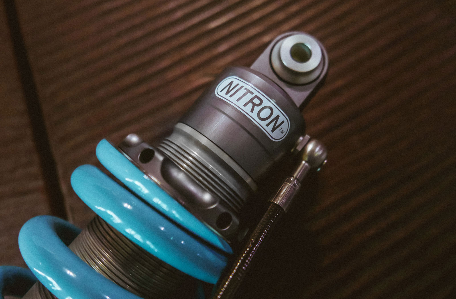 Nitron NTR R2 mono-shock
