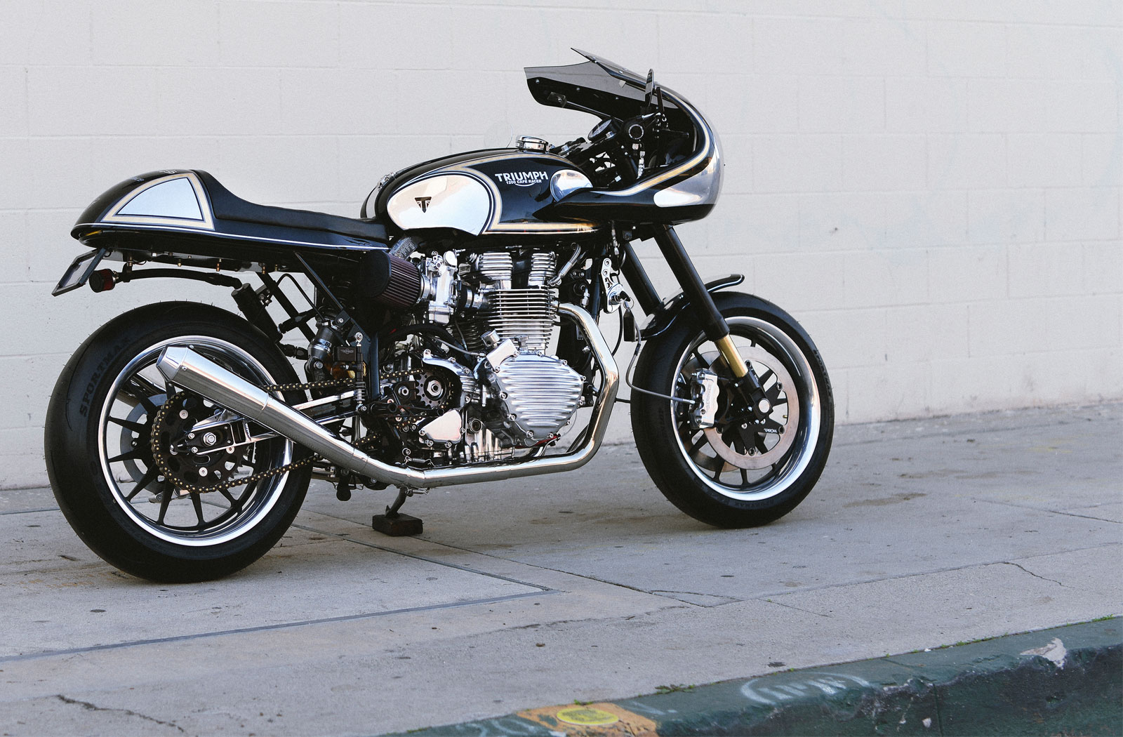 Weiss Performance Bonneville 1200 cafe racer