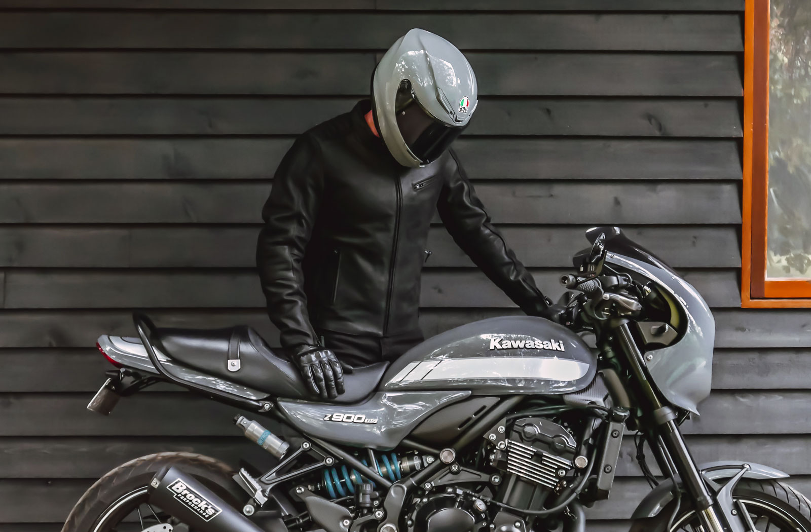 Riding Gear Review - Pando Moto Tatami LT 01 Leather Jacket - Return of the  Cafe Racers