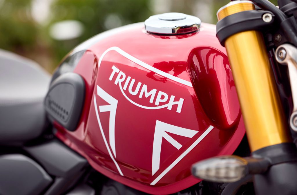 2024 Triumph Speed 400 and Triumph Scrambler 400 X Return of the Cafe