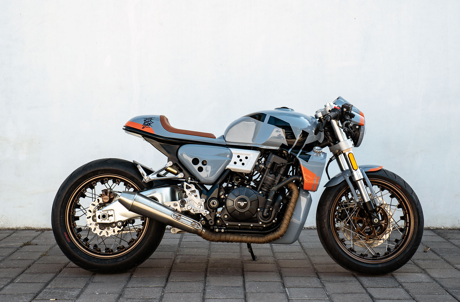 Treasure Garage SM Sport neo cafe racer