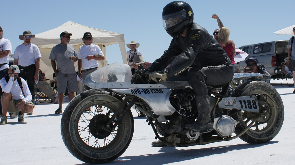 bonneville salt flats motorcycle
